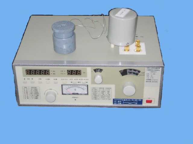 Dielectric Constant and Loss Tester image 3